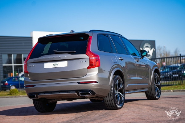 Volvo XC90 B5 235 CH AWD R-DESIGN 7 PLACES GEARTRONIC 8