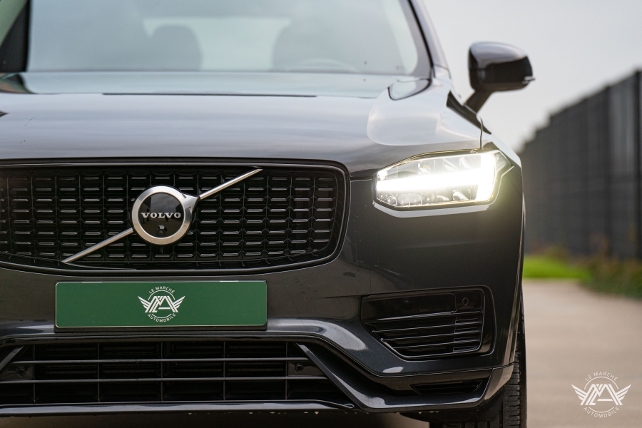 Volvo XC90 T8 R-DESIGN TWIN ENGINE AWD GEARTRONIC 8