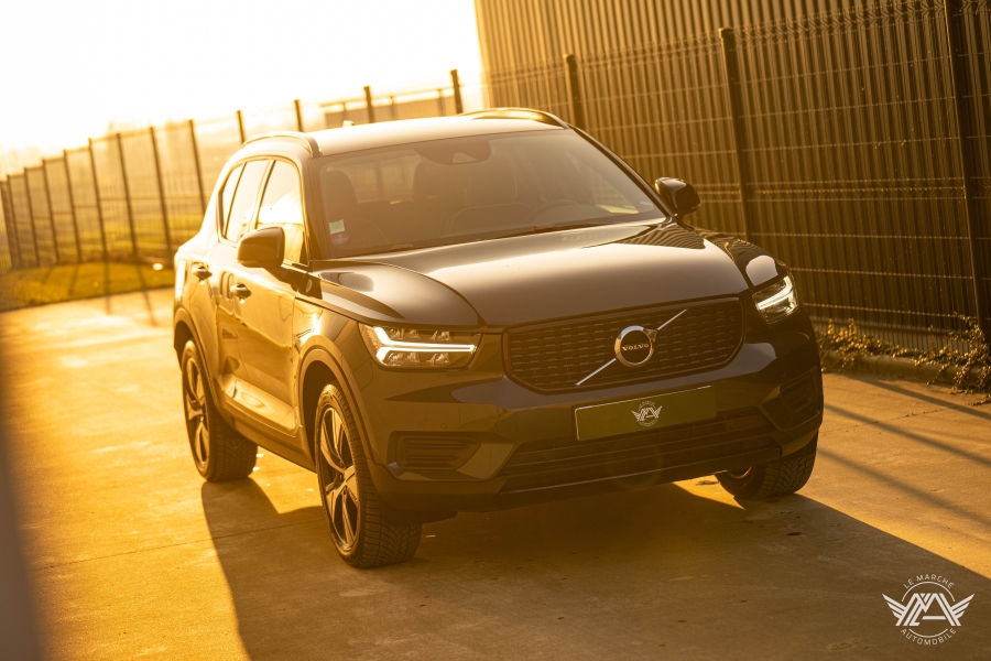 Volvo XC40 T4 Recharge 211 ch  R-DESIGN DCT 7